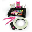 Laden Sie das Bild in den Galerie-Viewer, Make-up Artist
